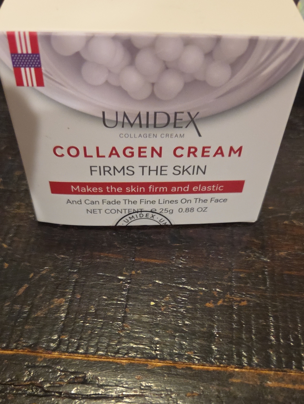 Umidex Collagen Cream - Firming Moisturizer (White with Red Accents)